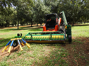 harvestor-rubber-tracks-home-page harvestor-rubber-tracks